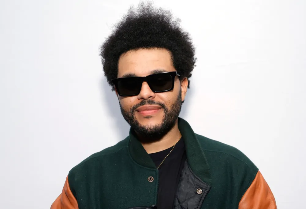 image_68688fd0938d5 The Weeknd’s Shocking Move at Last Night’s Show Left Everyone Speechless — And Why Bruno Mars Is Trending Because of It