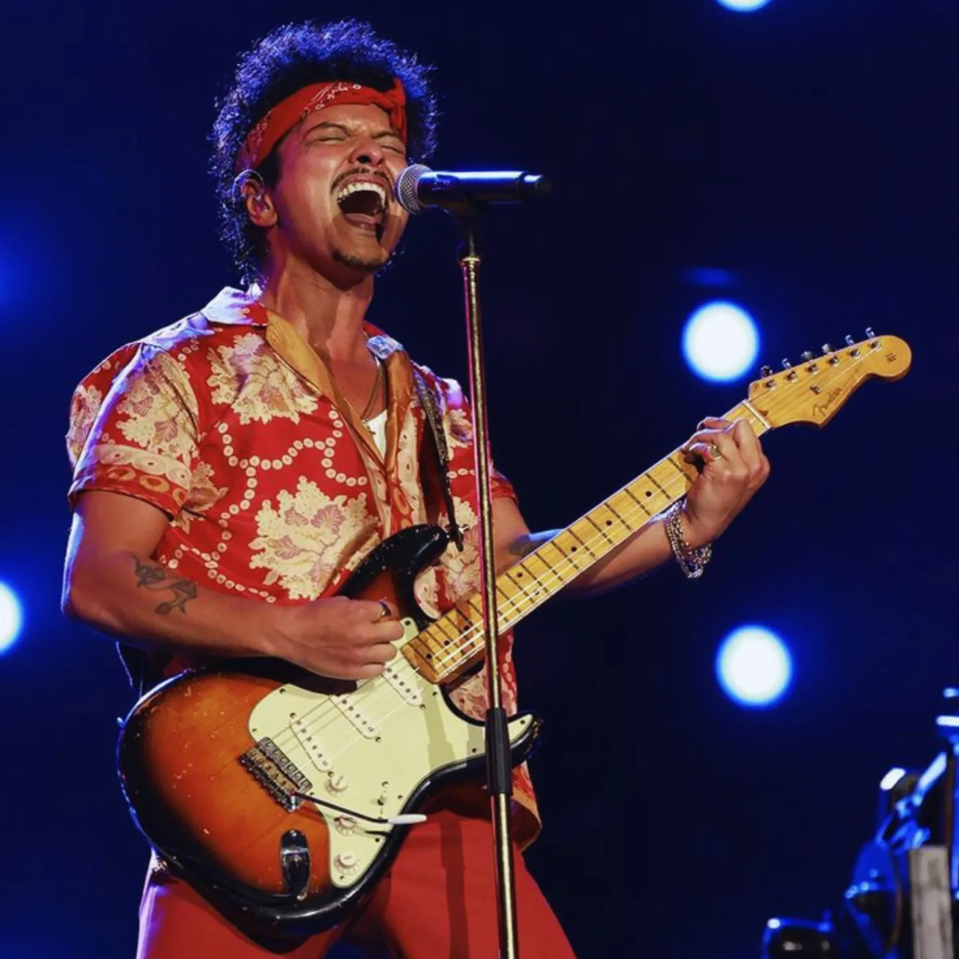 Bruno Mars’ 24K Magic Crashes Into Apple Music’s Top 150, Fans Erupt in Outrage