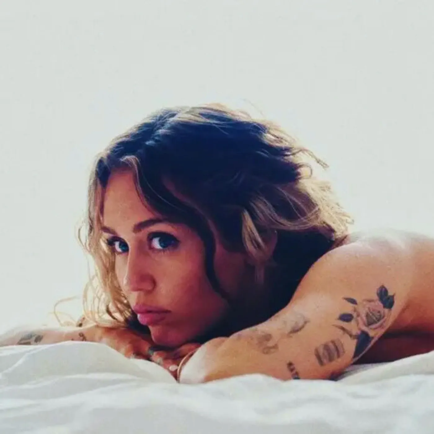 She Said WHAT? Miley Cyrus’s Brutally Honest 2025 Interview Sparks Outrage