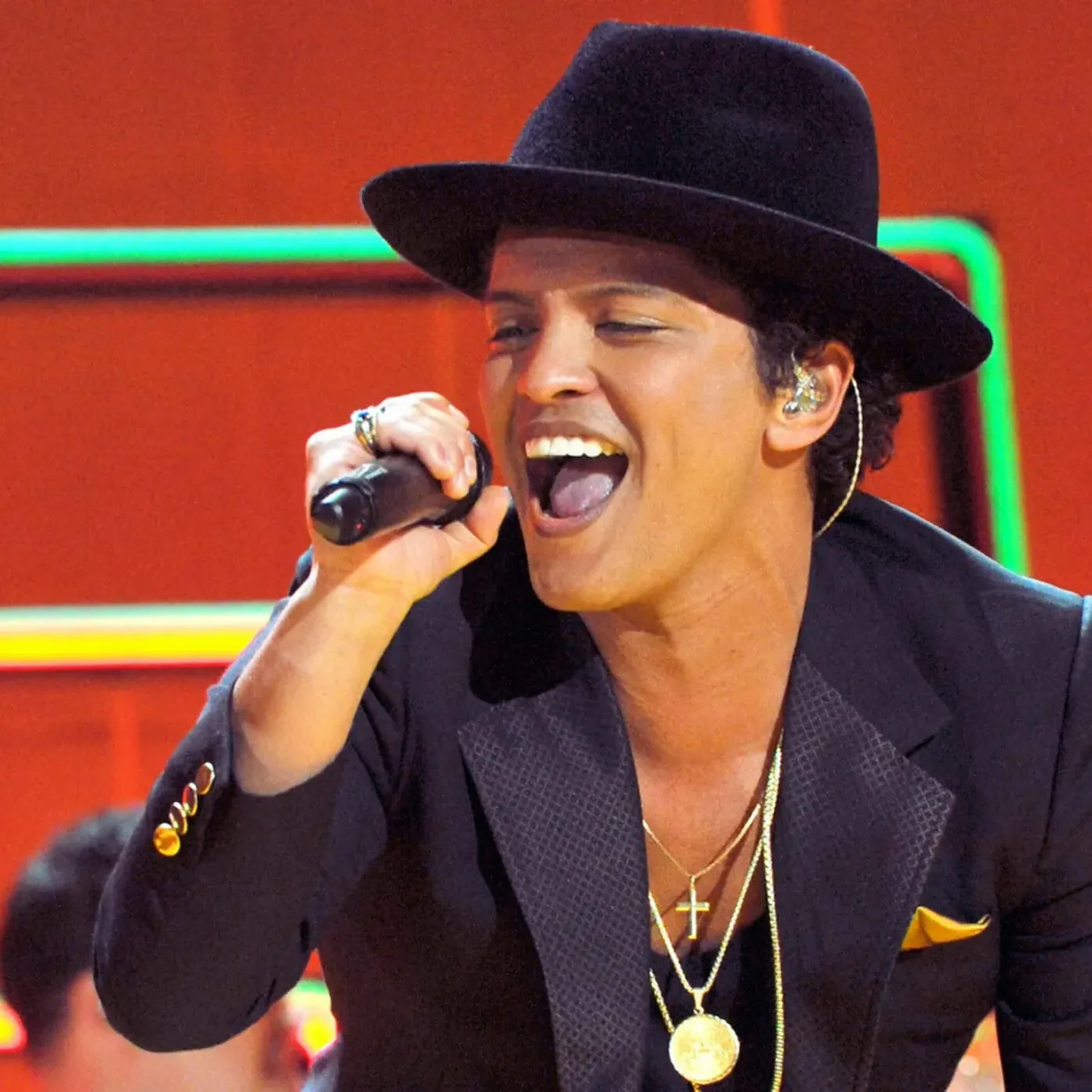 image_686b703ad56cb You Won’t Believe What Bruno Mars Earns per Show—And What He Spends It On