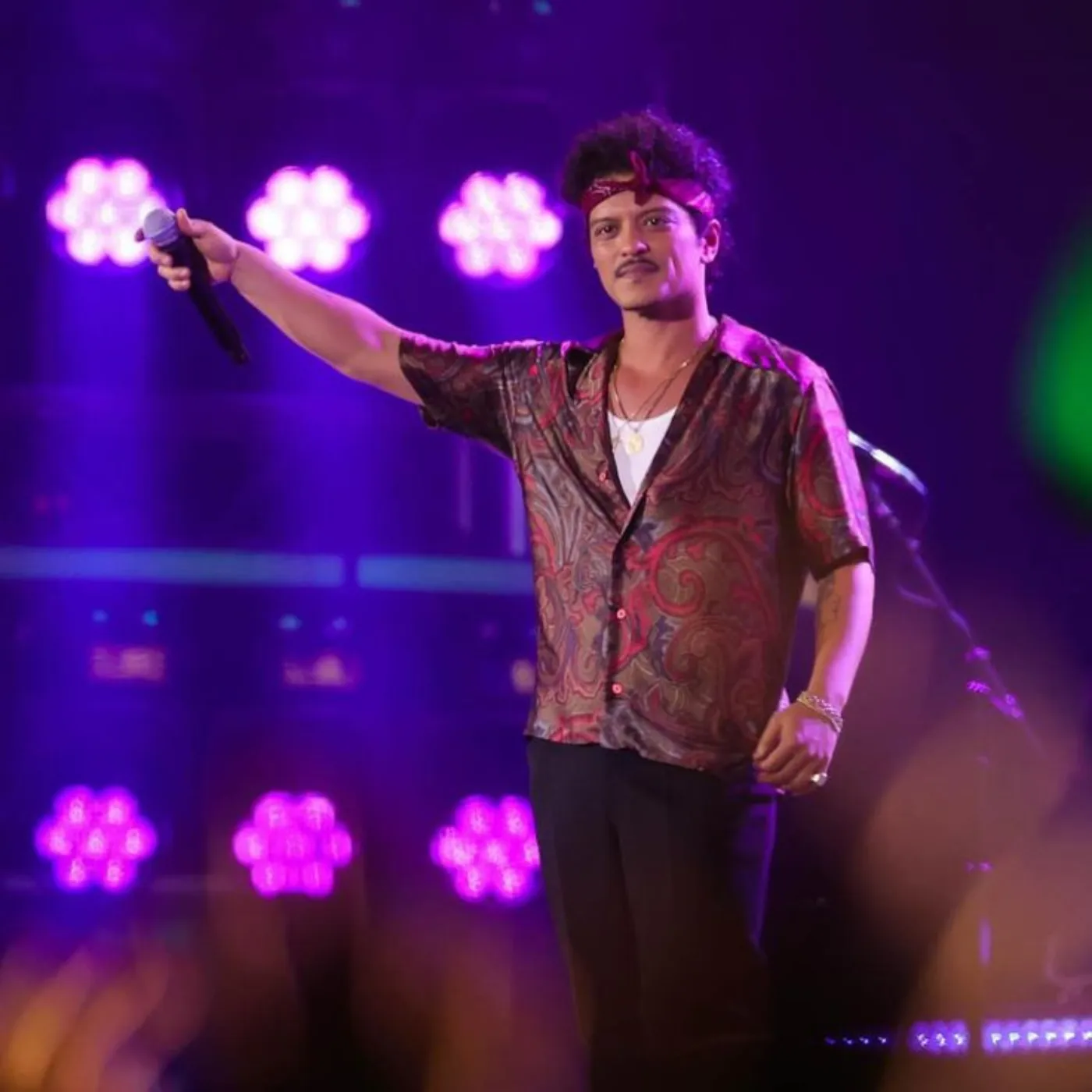Bruno Mars Didn’t Just Drop Hits—He Engineered a Whole Vibe No One Can Steal