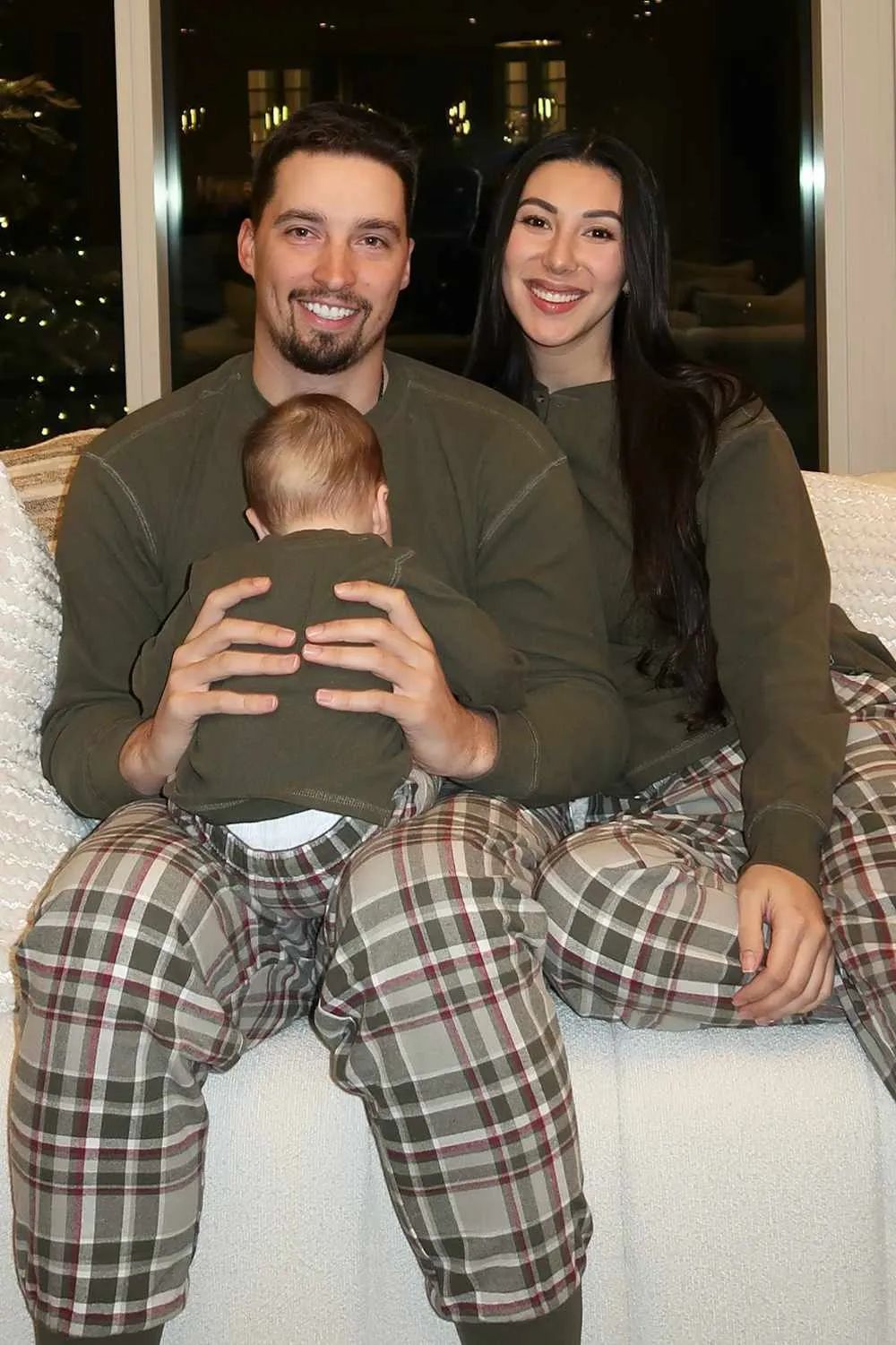 Hidden for Months: These Private Photos of Kaedyn Snell With His Parents Just Leaked — What They Reveal Is Breaking the Internet