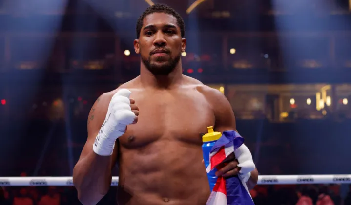 Anthony Joshua Surprises by Choosing an Opponent Only from the Top 15 – What Strategy Is Behind This?