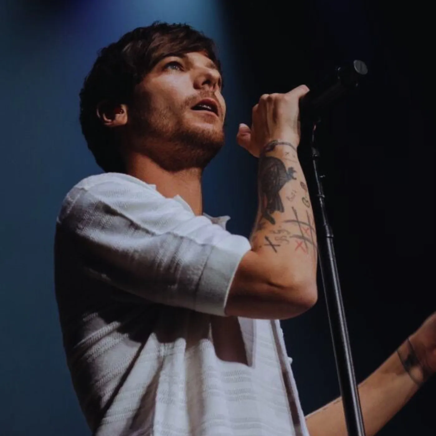 image_686e01c0496c6 Louis Tomlinson Ignites Uproar Choosing Cristina Hart as Shock Zurich Opener