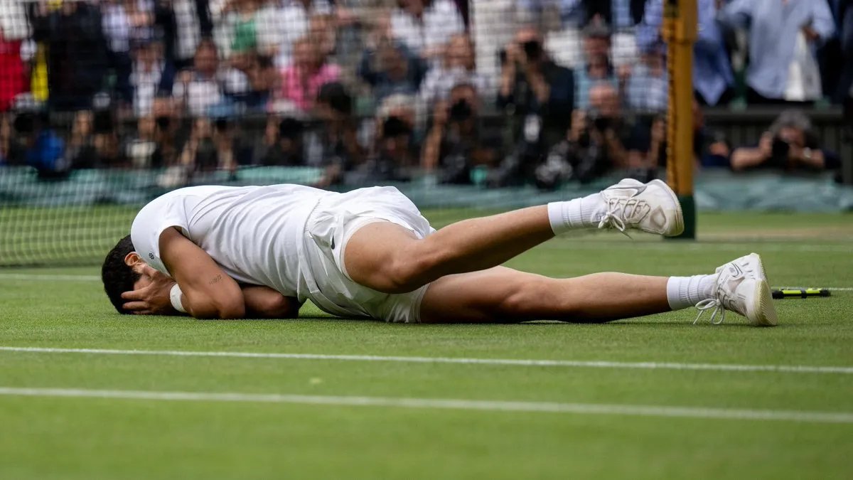 image_686f3890dac85 Gasps Echoed Through Wimbledon When Flavio Cobolli Grabbed Djokovic’s Racket — But What Happened Next Stunned the Crowd