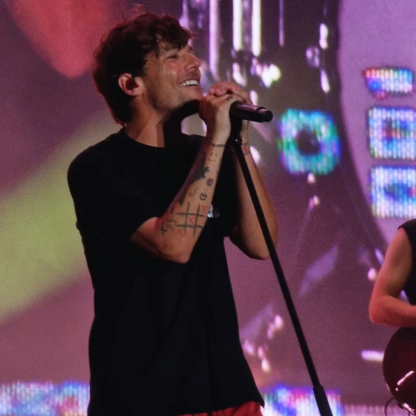 image_686f425247e62 Louis Tomlinson Didn’t Just Play Ejekt Festival—He Dominated Every Second on That Stage