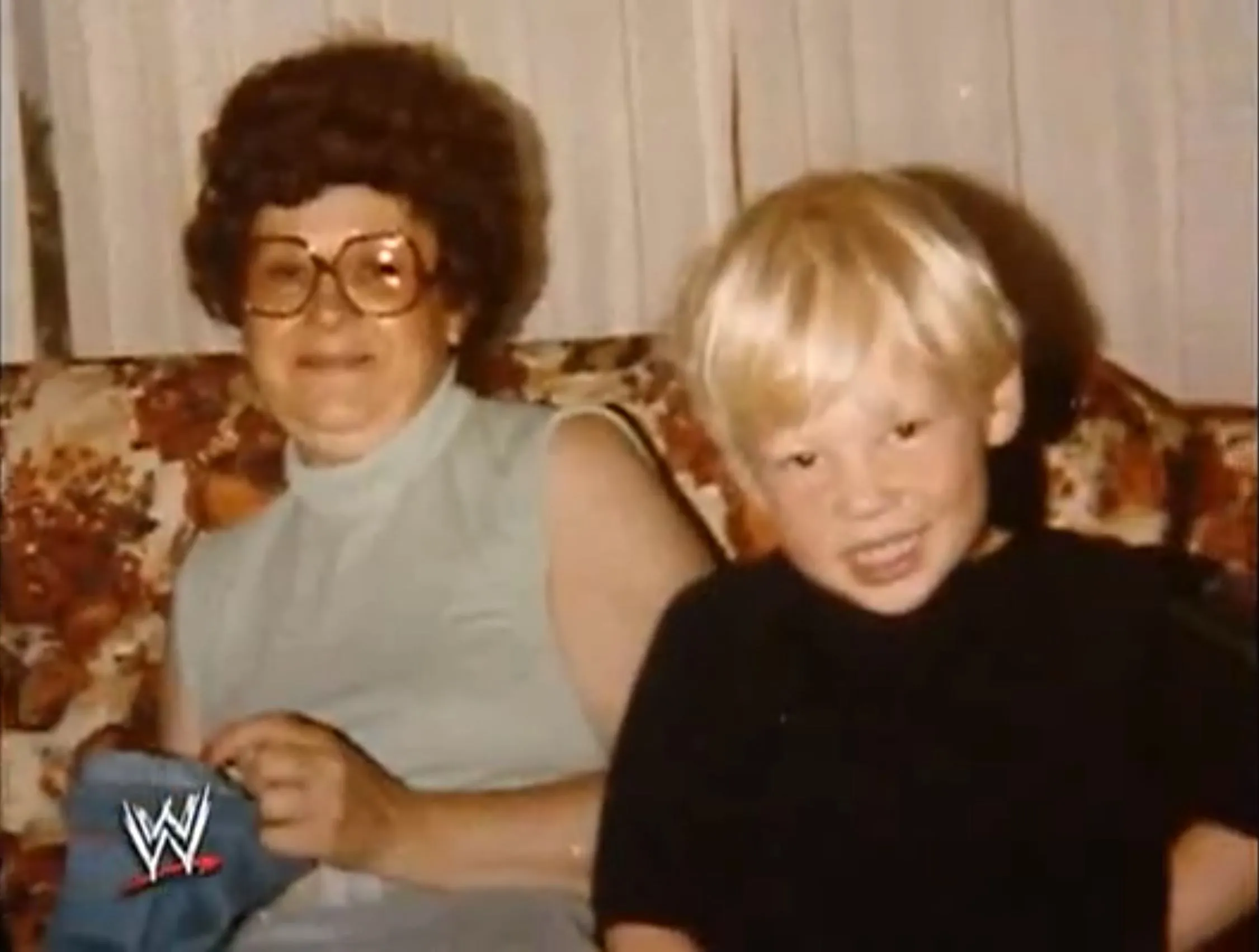 image_687087ad70922 He Once Fit in Her Arms — Now He Dominates the World. This Never-Seen Photo of Brock Lesnar Is Breaking the Internet