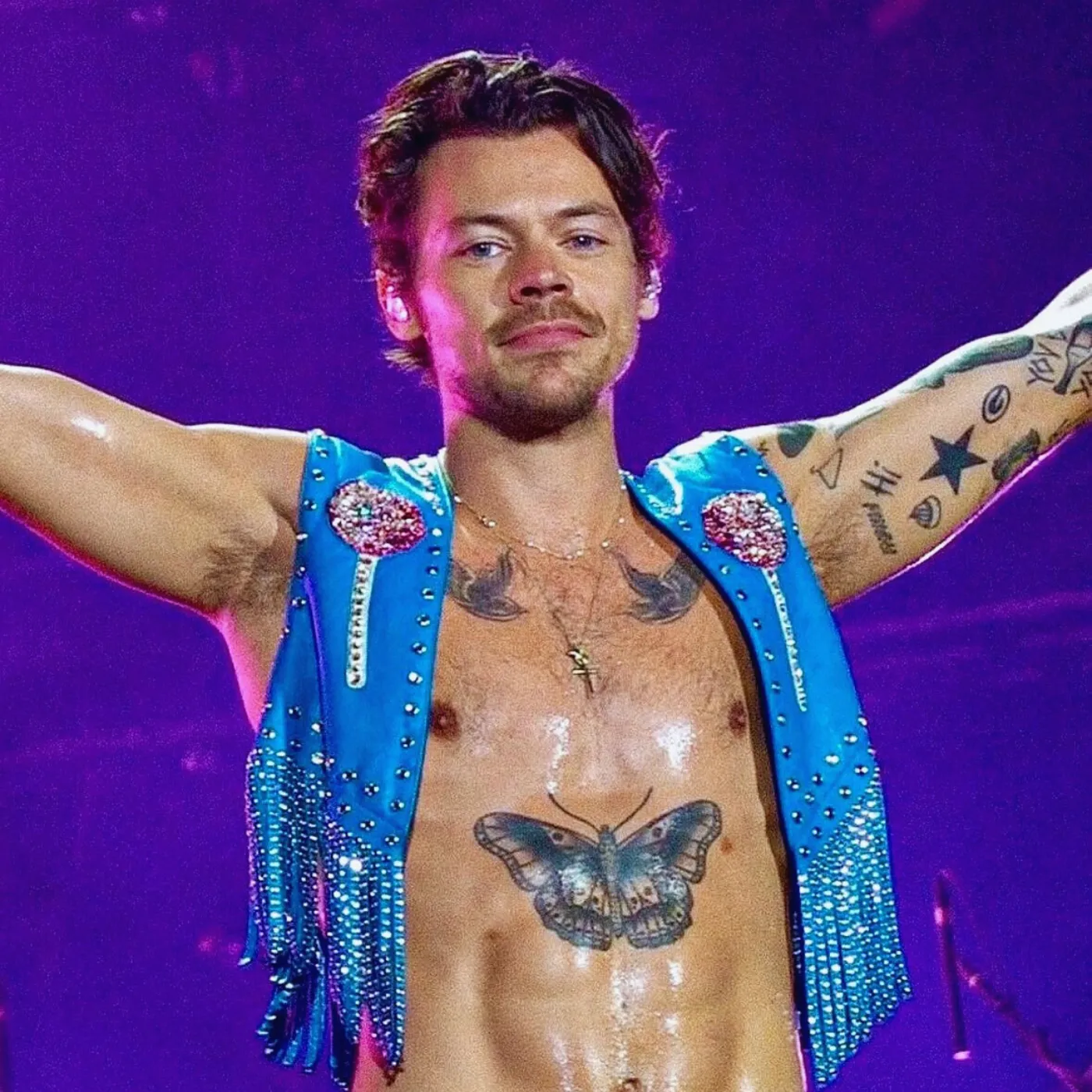 image_6870b000a902b ‘Still Has the Spark’? Wet Leg’s Blunt Harry Styles Comment Ignites Fan Chaos