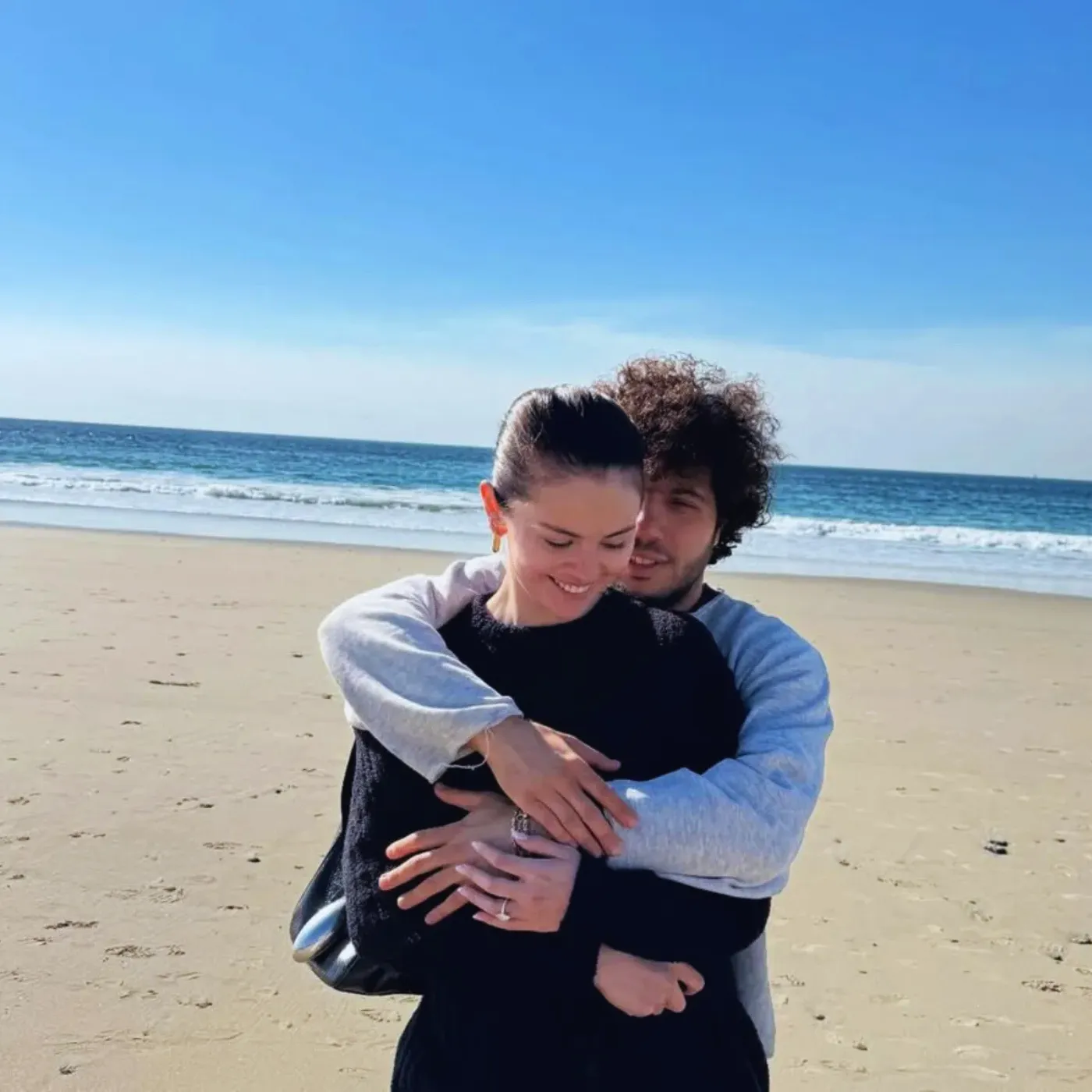 image_6870b42731995 Selena Gomez and Benny Blanco Admit “No Plan Yet”—But the Questions Just Keep Getting Louder