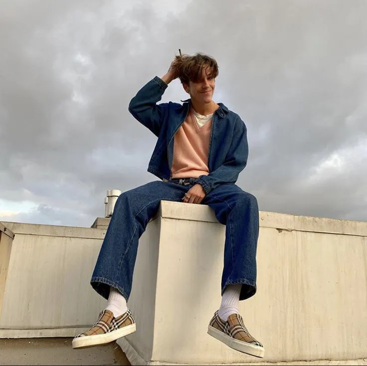 image_6871147b82223 They Crowned Role Model the ‘Next Harry Styles’ — But What Harry Did On Stage in Response Left the Internet Exploding