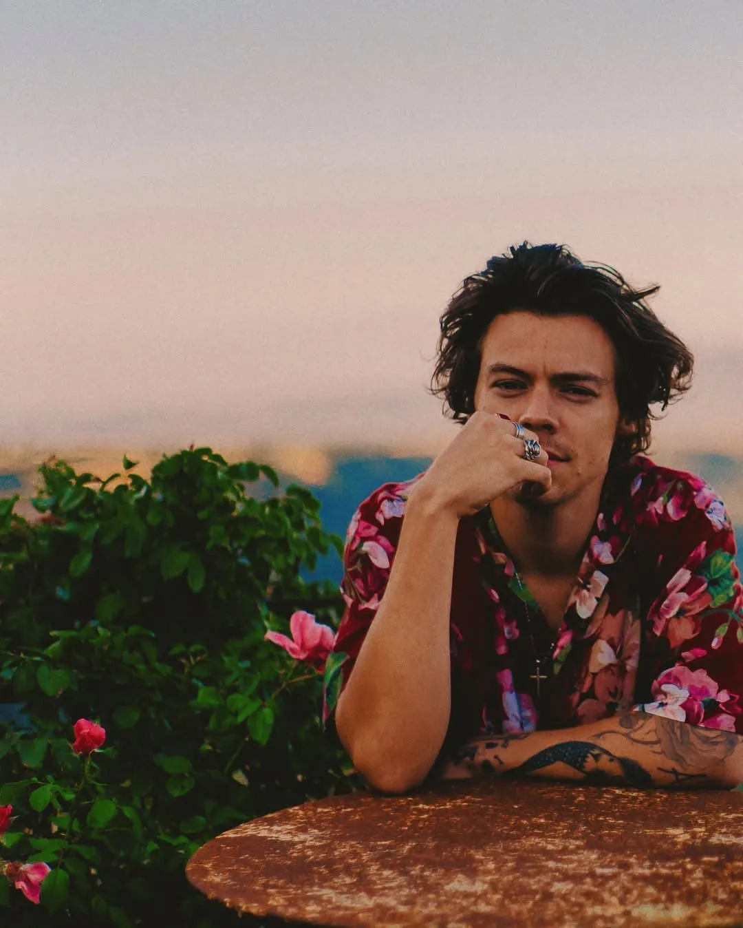 They Crowned Role Model the ‘Next Harry Styles’ — But What Harry Did On Stage in Response Left the Internet Exploding