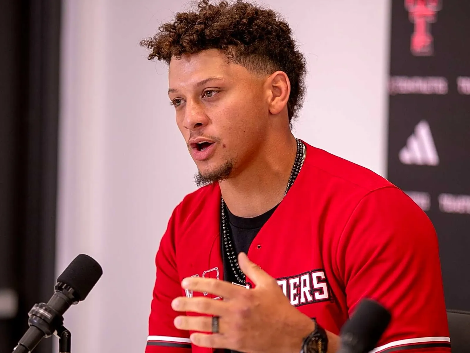 image_6871df860d639 Patrick Mahomes Raises Red Flags — The Truth About the NFL’s 18-Game Plan You Weren’t Supposed to Hear