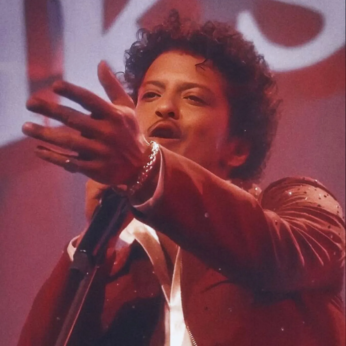 image_687480b55da09 Bruno Mars Triggers Uproar as Silk Sonic Sweeps the Grammys Unchallenged