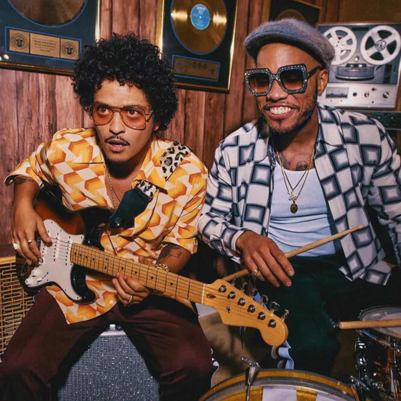 Bruno Mars Triggers Uproar as Silk Sonic Sweeps the Grammys Unchallenged