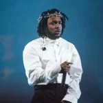 Crowd Roars Anti-Kendrick Chant — Drake’s Ice-Cold Reaction at Wireless Festival Has Everyone Talking