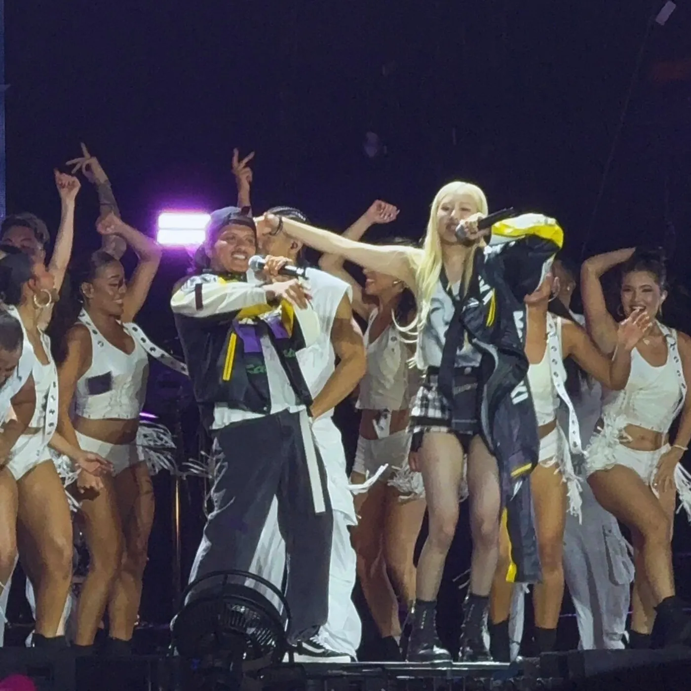 image_6875d06454790 Bruno Mars Drops Bombshell on Stage Admits Debt in Wild ROSÉ Surprise Show