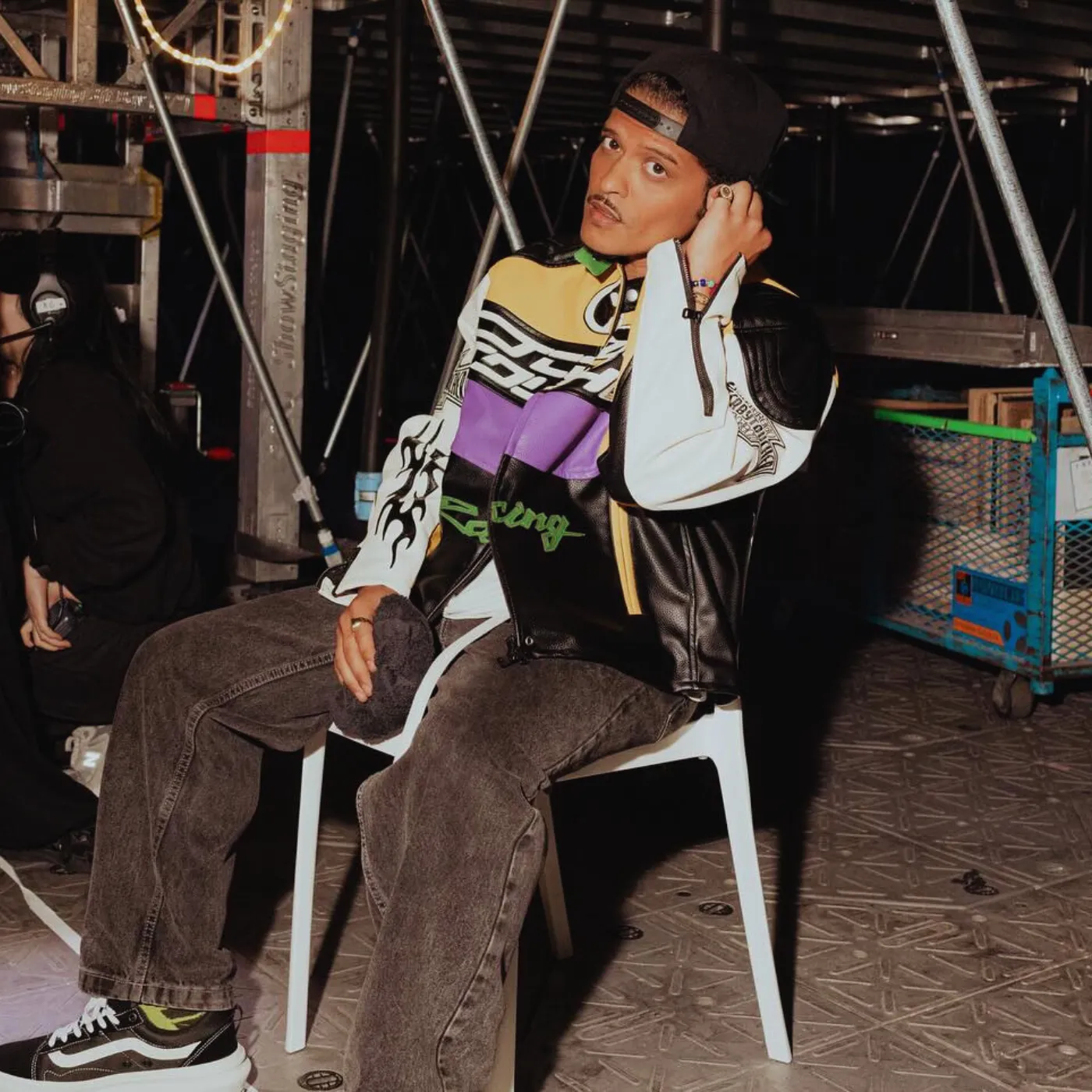 image_6875d065c176c Bruno Mars Drops Bombshell on Stage Admits Debt in Wild ROSÉ Surprise Show