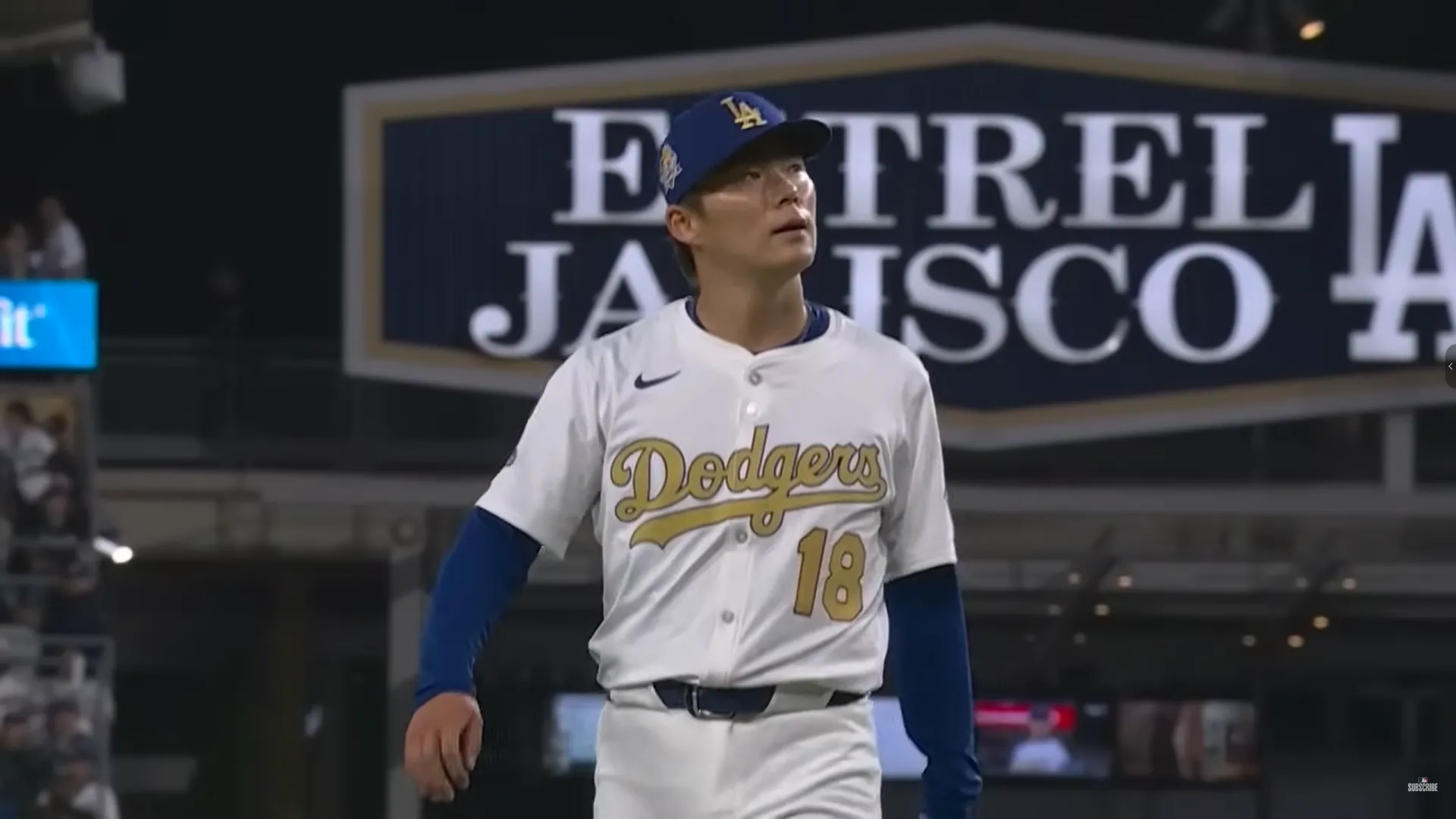 image_687605d02a2ff What strategic move did Yamamoto make to pave the way for an extra-innings win