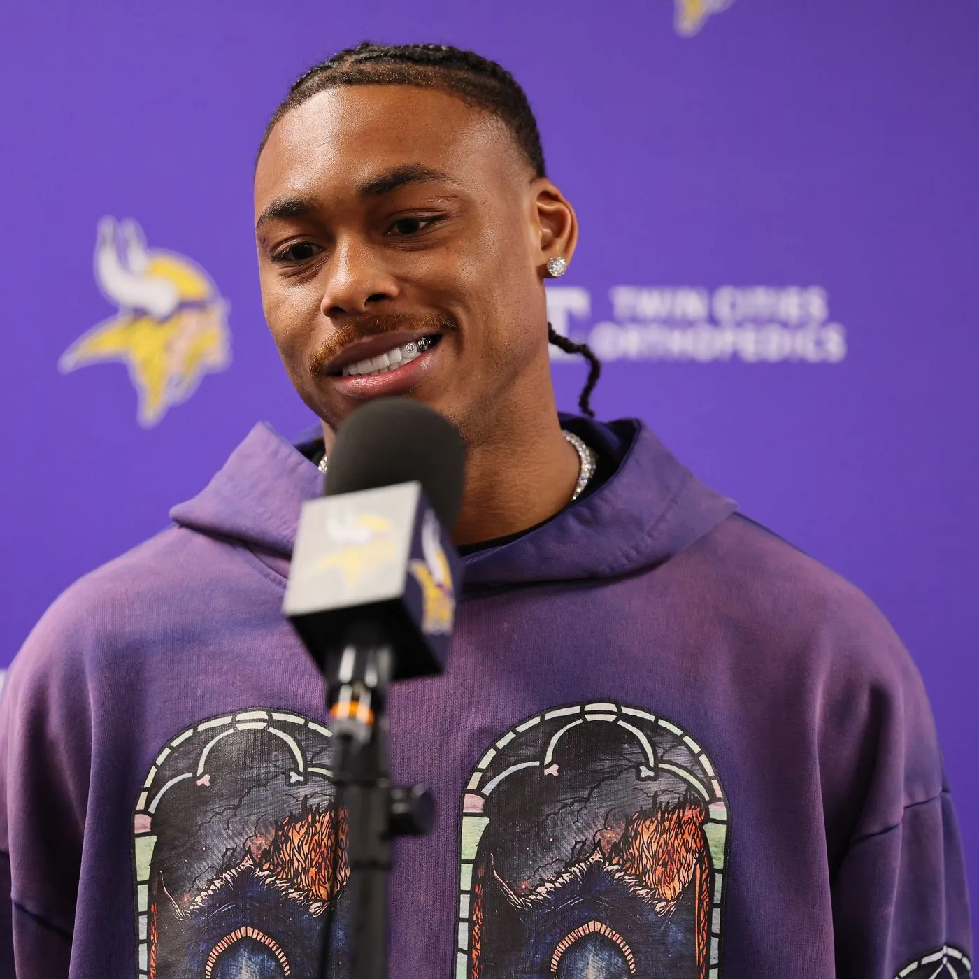 image_68776817209d5 Incredible! NFL Star Justin Jefferson Steps In as Guardian Just Hours After Baby Was Abandoned — You’ll Be Moved by What He Did Next!