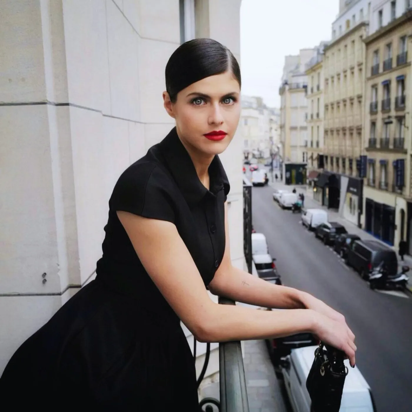 Seriously? Alexandra Daddario at 40 Just Had a Baby and Looks Like This 19 Seriously? Alexandra Daddario at 40 Just Had a Baby and Looks Like This