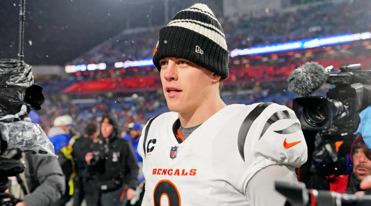 Joe Burrow Is the Best QB Right Now’ — Preseason Poll Finally Gives Him His Due 19 Joe Burrow Is the Best QB Right Now’ — Preseason Poll Finally Gives Him His Due