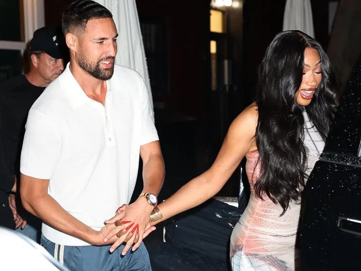 image_687873110efea No One Expected Megan Thee Stallion to Say This on the Red Carpet About Klay Thompson!