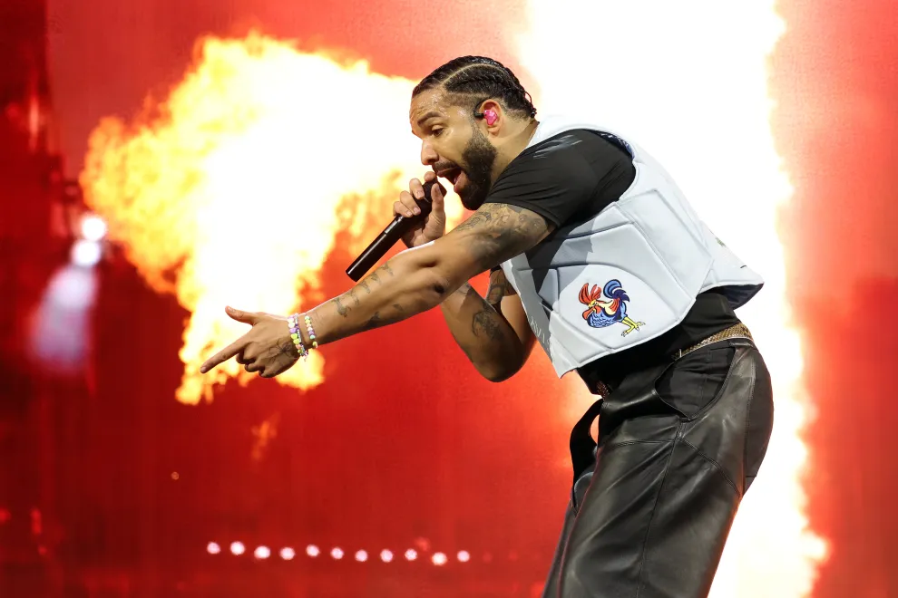 Did Wireless Festival Turn Into a War Zone? Drake Fires Back Hard at Kendrick’s Name!