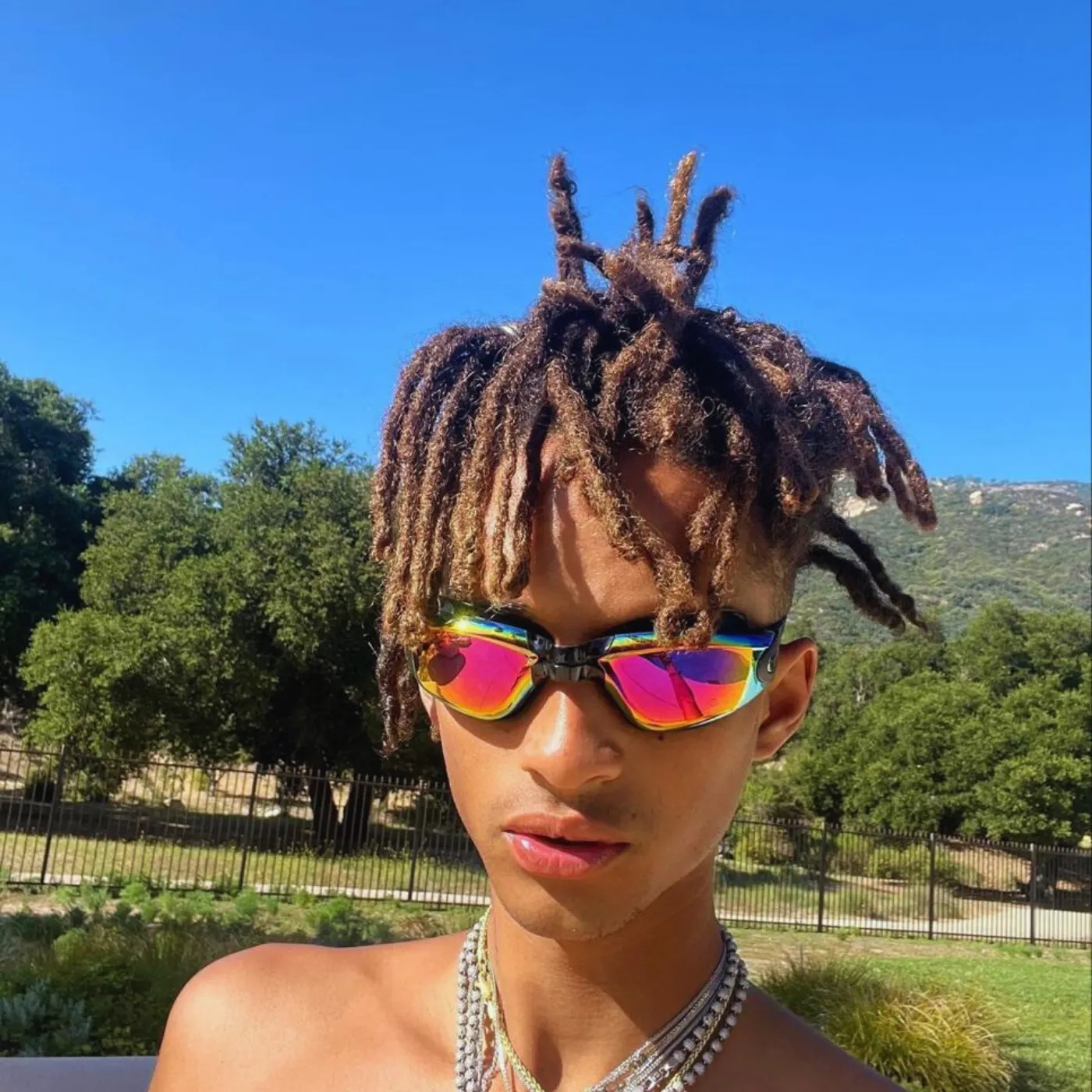 “I’m Not From Earth”—Jaden Smith’s Most Bizarre Style Move Yet