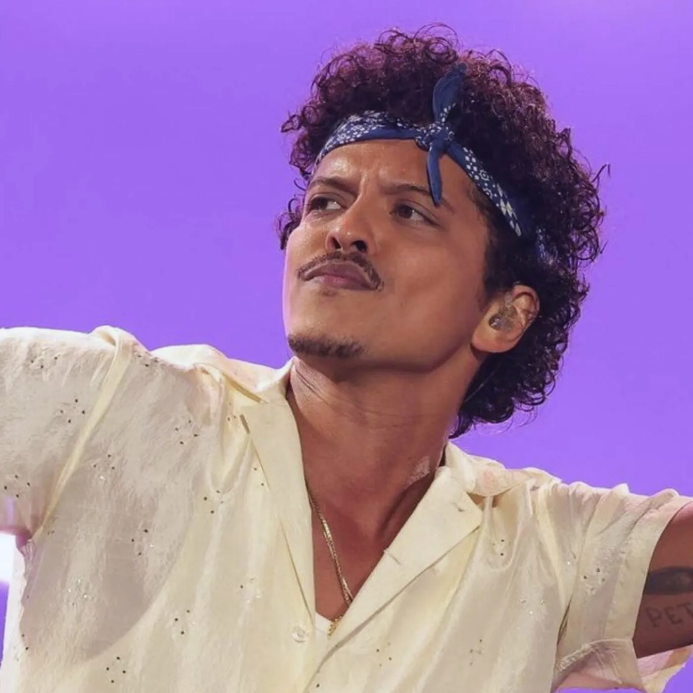 image_687a0a6f26430 Bruno Mars’ Birthday Shoutout to Philip Ignites Bruno‑Jessica Reconnection Speculation