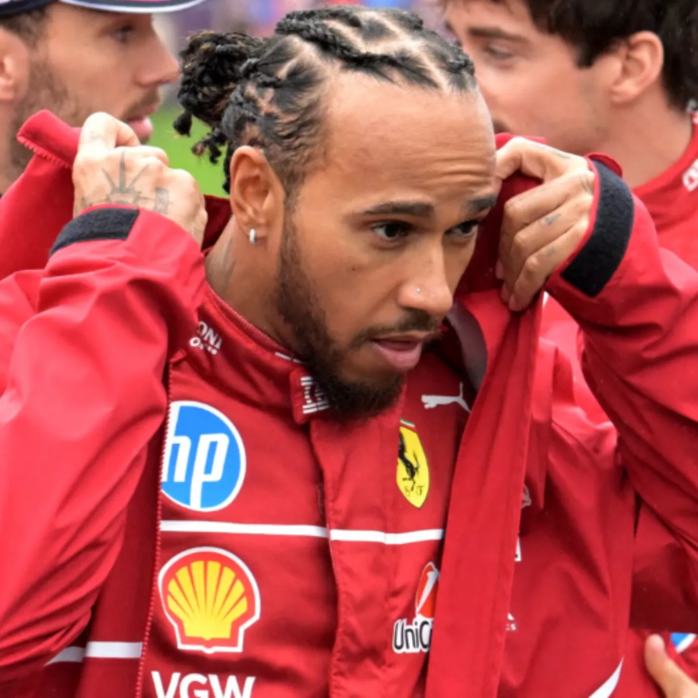 Dropping a Fashion Bomb With Richard Mille 1.5 Million Dollars, Lewis Hamilton Makes Fans Stunned When He Does Something Unexpected In Front Of Toto Wolff