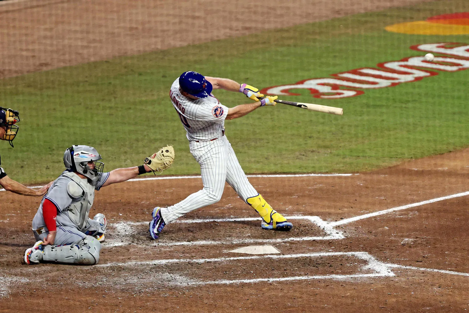 image_687b0916ec341 Fans Are Losing It After Pete Alonso's Jaw-Dropping 3-Run Blast — You Won’t Believe Where It Landed!