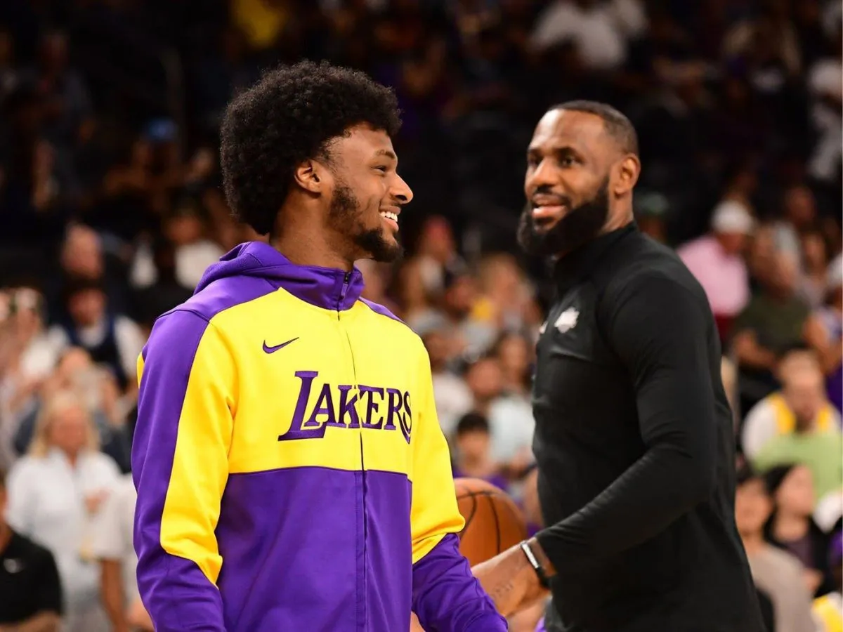 image_687b2cd0bbbc2 First Time in NBA History: LeBron and Bronny Share the Court – 3 Minutes That Shook the Arena!