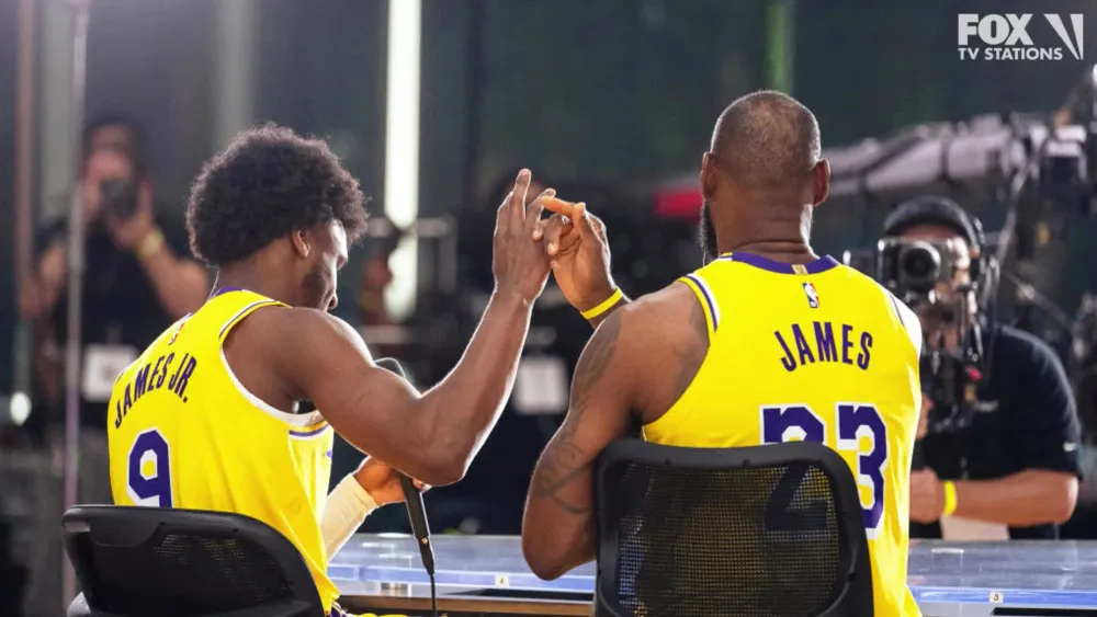 image_687b2cd1d578f First Time in NBA History: LeBron and Bronny Share the Court – 3 Minutes That Shook the Arena!