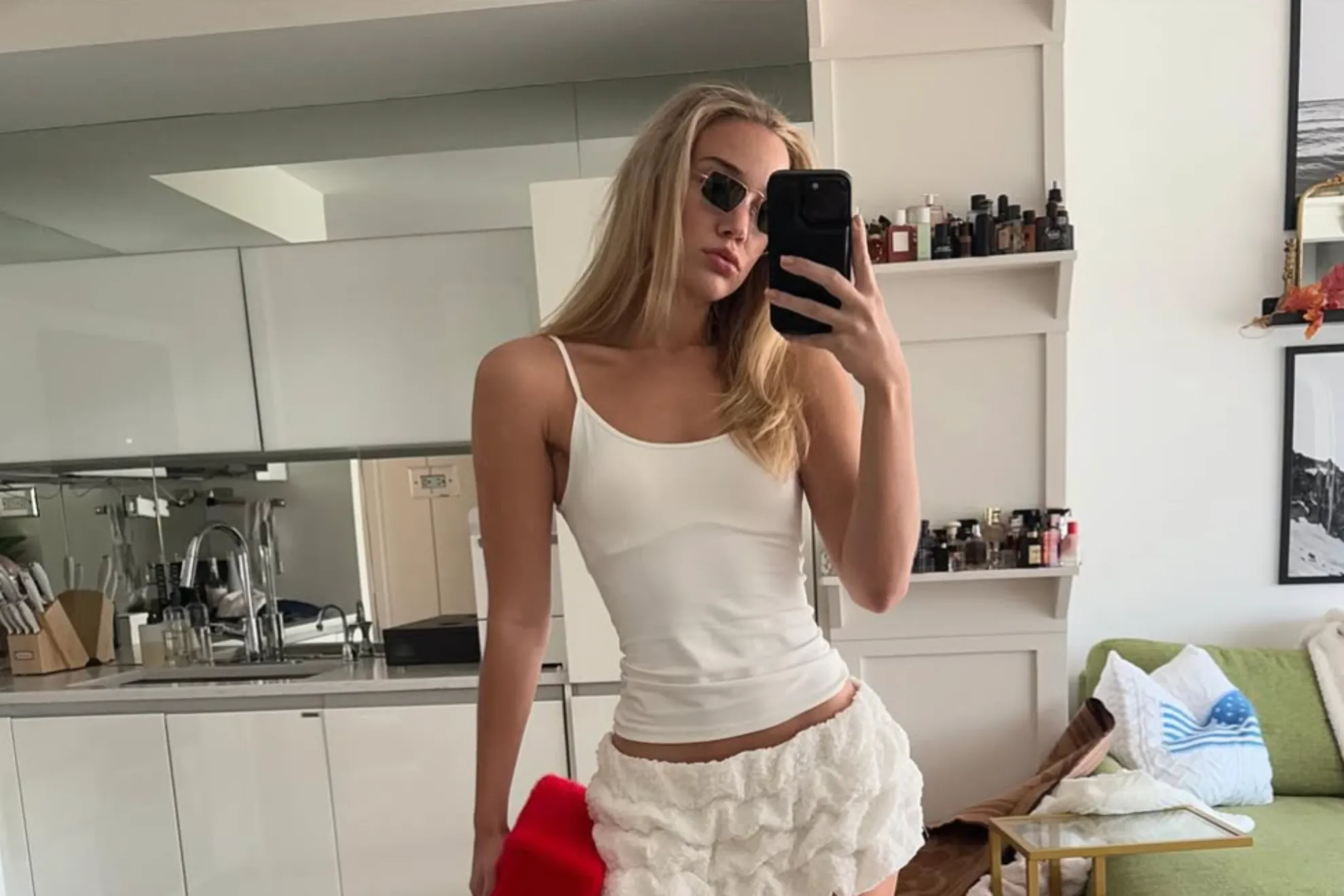 image_687b84b2ad13d Joe Burrow’s Stuck Between Two Olivias — And You Won’t Believe What Just Leaked in the Group Chat