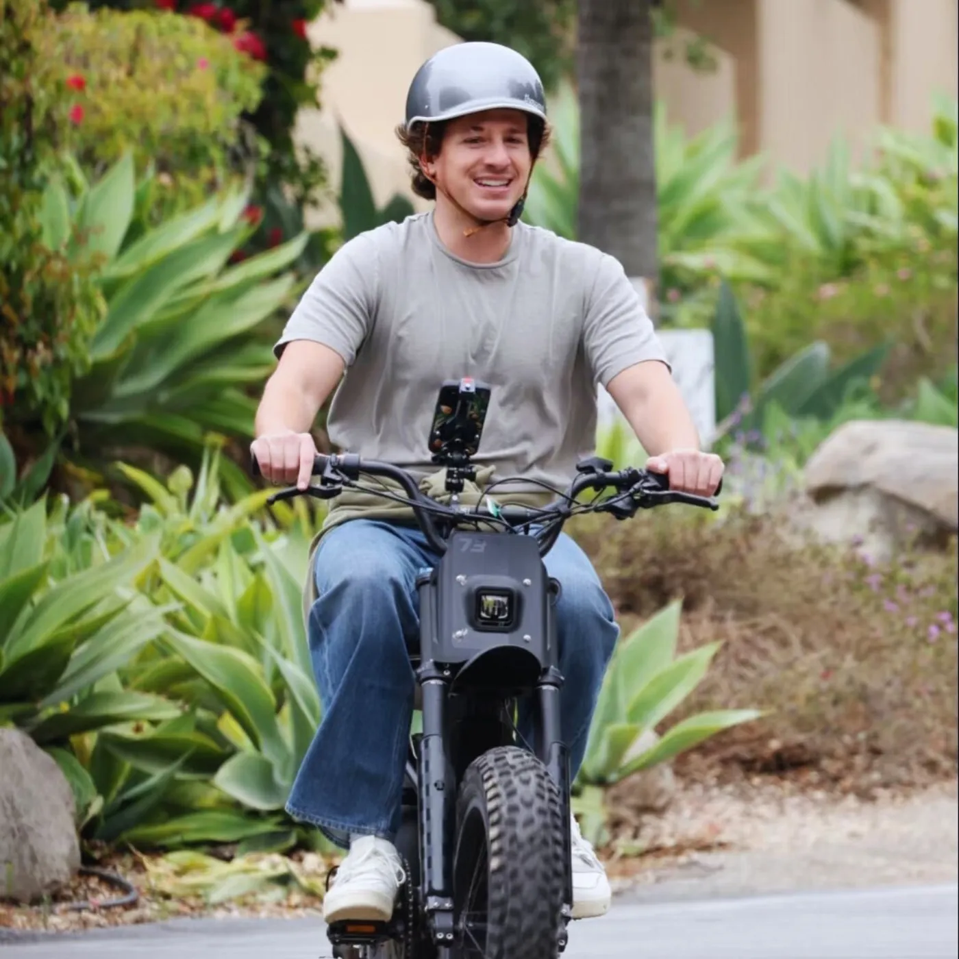 image_687b979cc4783 Charlie Puth Shocks Fans with Risky Late Night Motorcycle Move That Nobody Saw Coming