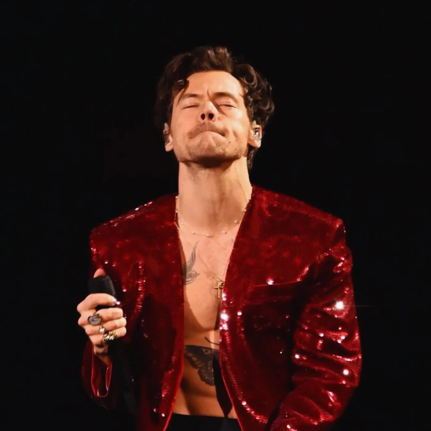 image_687b990830d24 Harry Styles Disappears Without Warning Then Sends Fans Spinning With One Cryptic Post