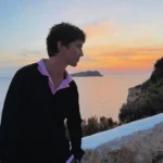 Troye Sivan Goes Off the Grid Then Gets Exposed on the Beach With Childhood Friends