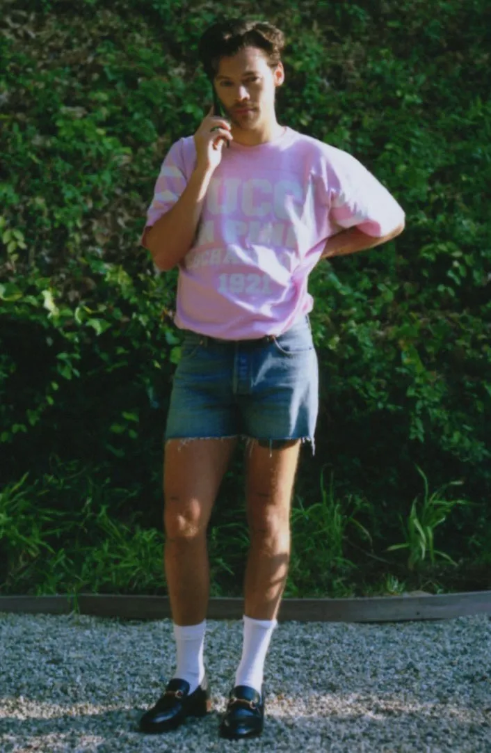 image_687d9d64130a7 Harry Styles Is Destroying Gender Rules One Outfit at a Time — And Fans Say His Fashion Isn’t Just Style, It’s a Revolution