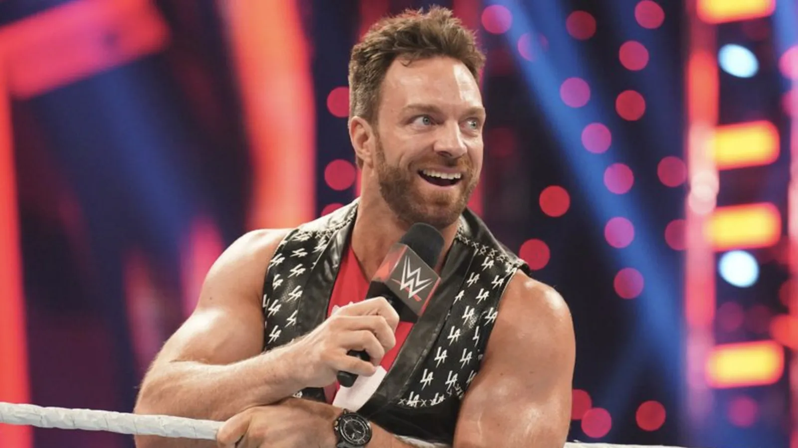 Is LA Knight Walking Away from WWE? Shocking Twist Looms as Bloodline Implodes and Title Gets Stripped on RAW!