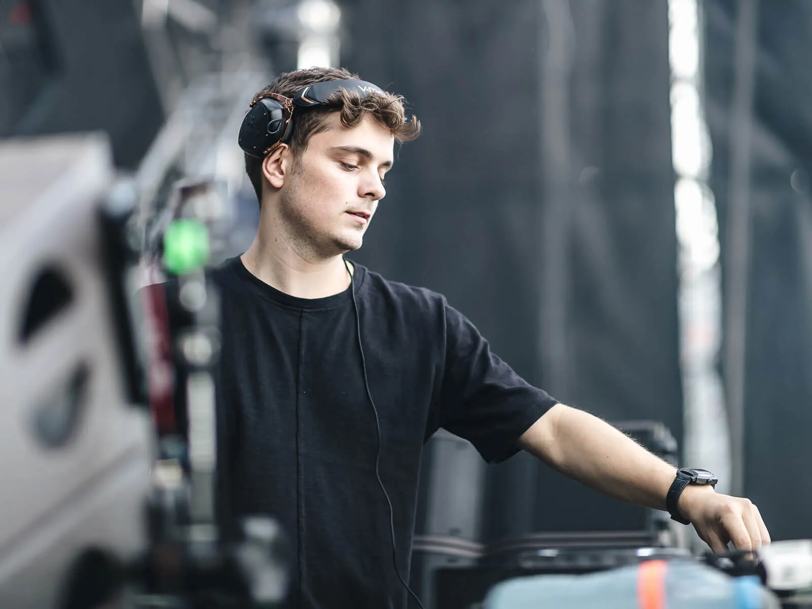 image_687dc112901f2 Was Martin Garrix Performing When Tomorrowland Suddenly Burns Down? His Current Situation Leaves Fans Shocked