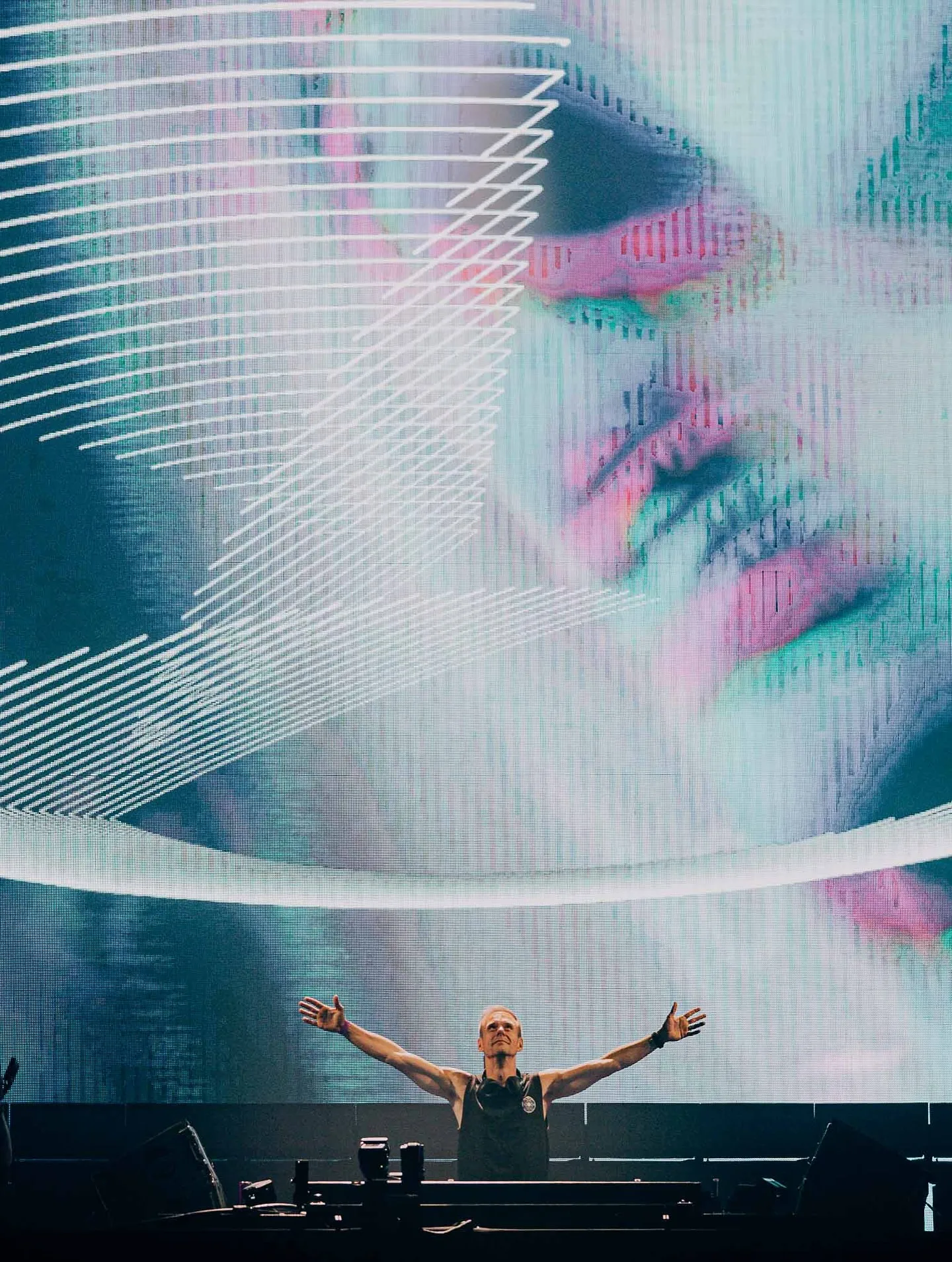 Armin van Buuren: I'm not here to please anyone anymore — not even my fans. The hidden meaning behind the saying is his painful past.