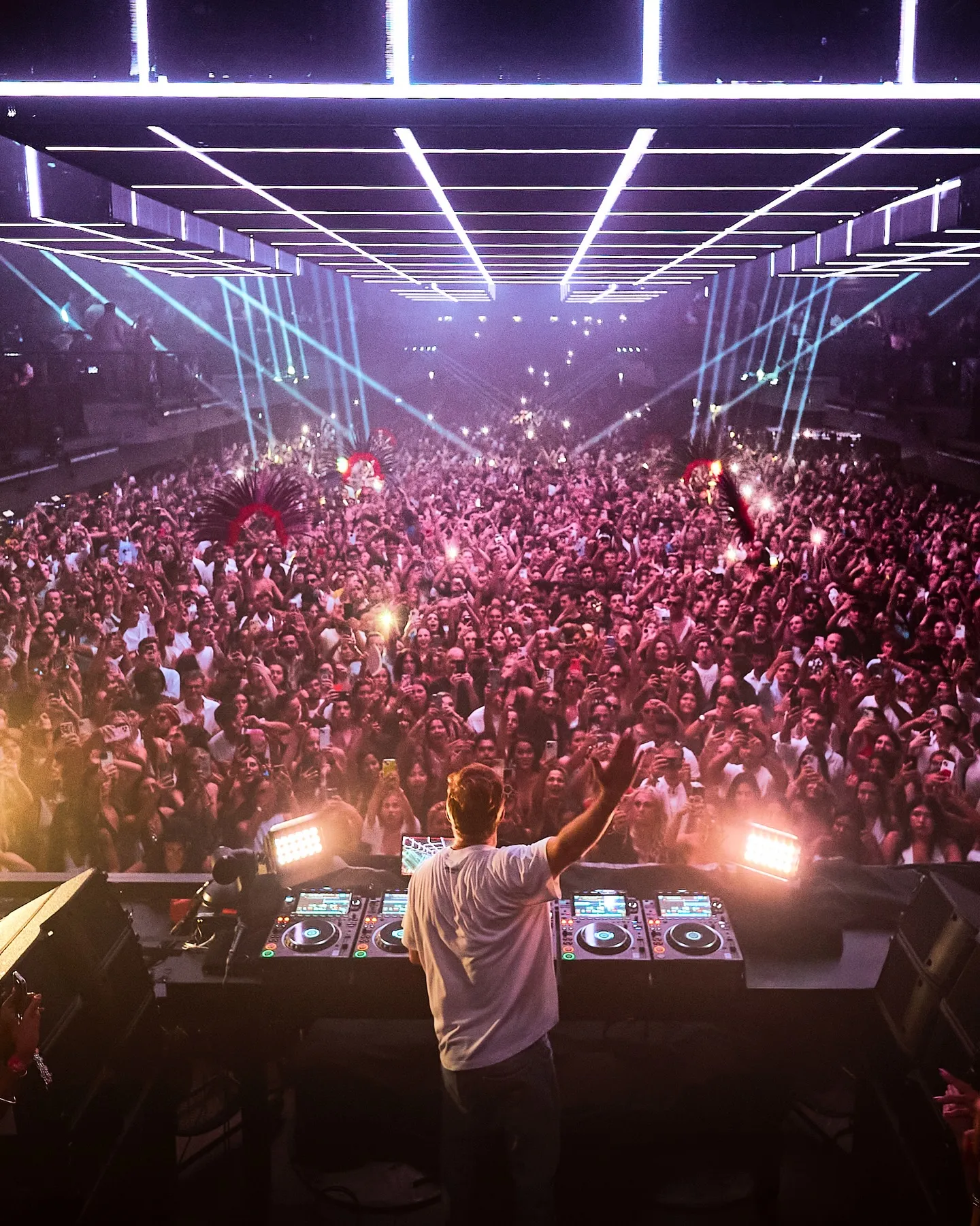 image_687df1baa23fc David Guetta Legend Is Over - His Backstage Words Left Event Staff Pale