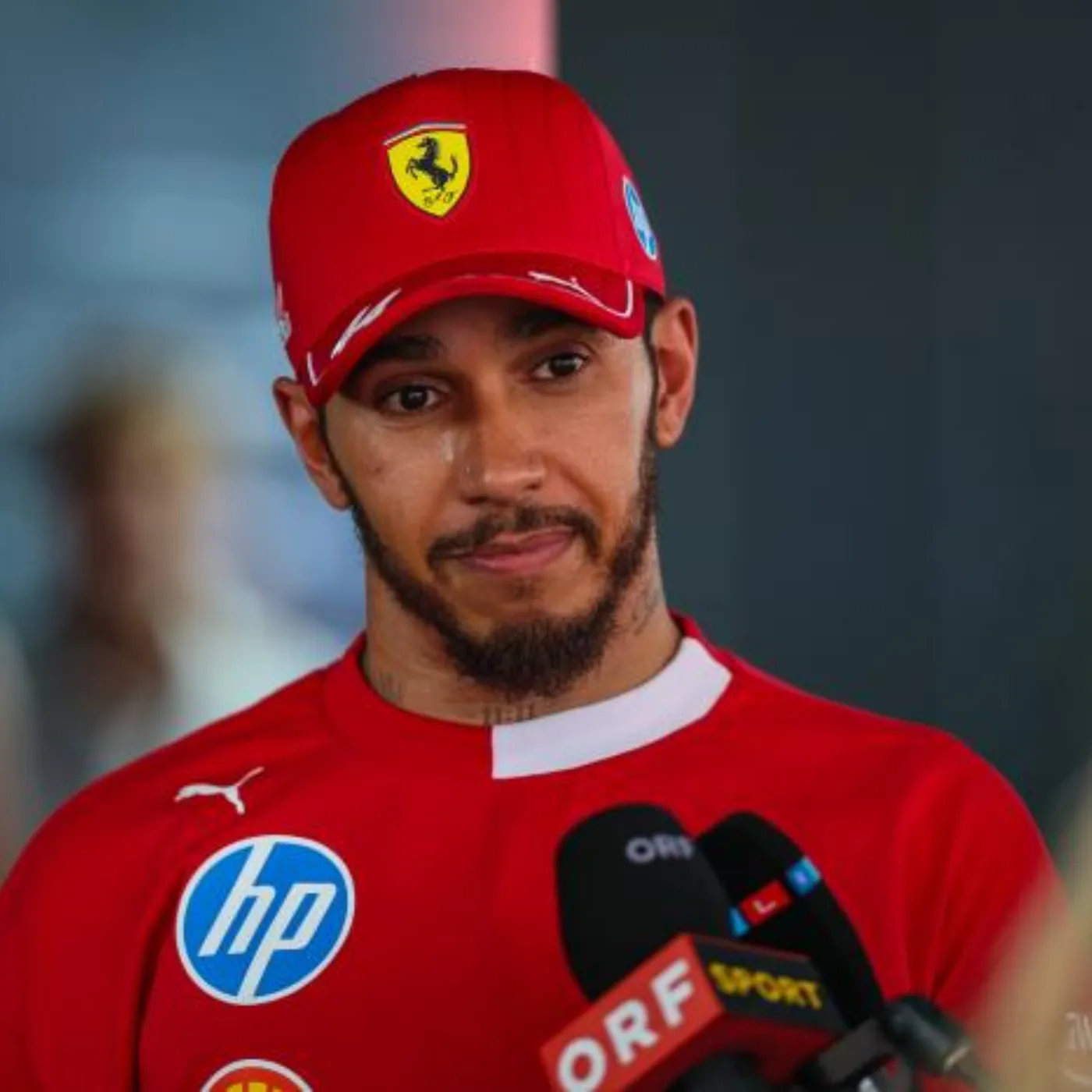 BREAKING: Lewis Hamilton Threatens Legal Action Against Damon Hill Over Explosive Allegations — Public Retraction Demanded