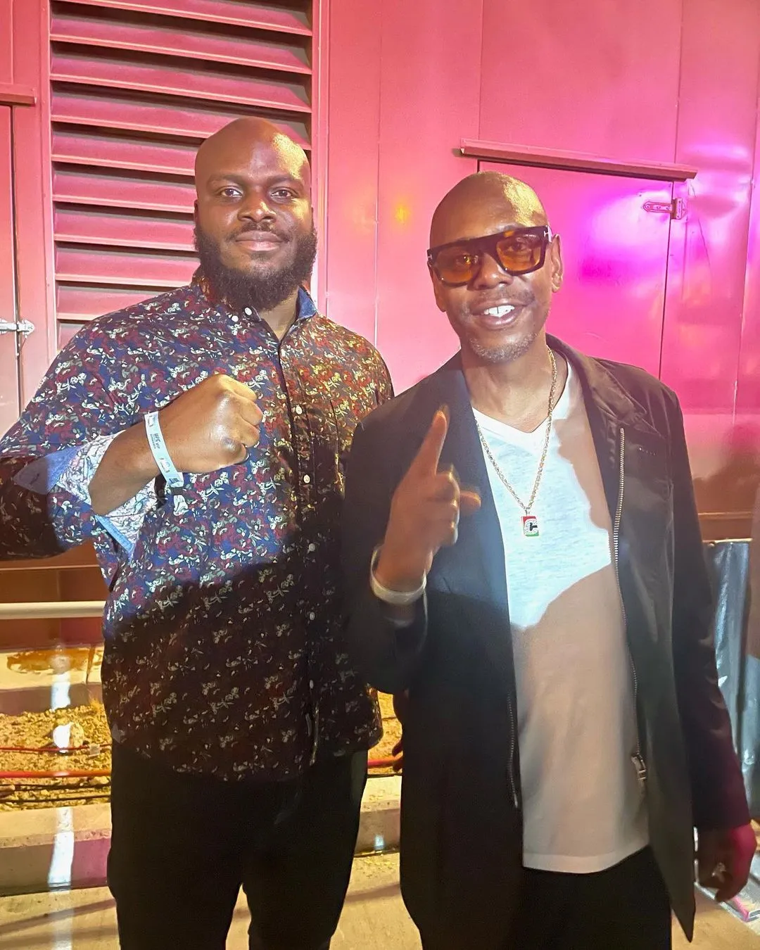 image_687eef735a20b Dave Chappelle's Finger Pointing and Derrick Lewis' Fist: What Message Are They Sending?