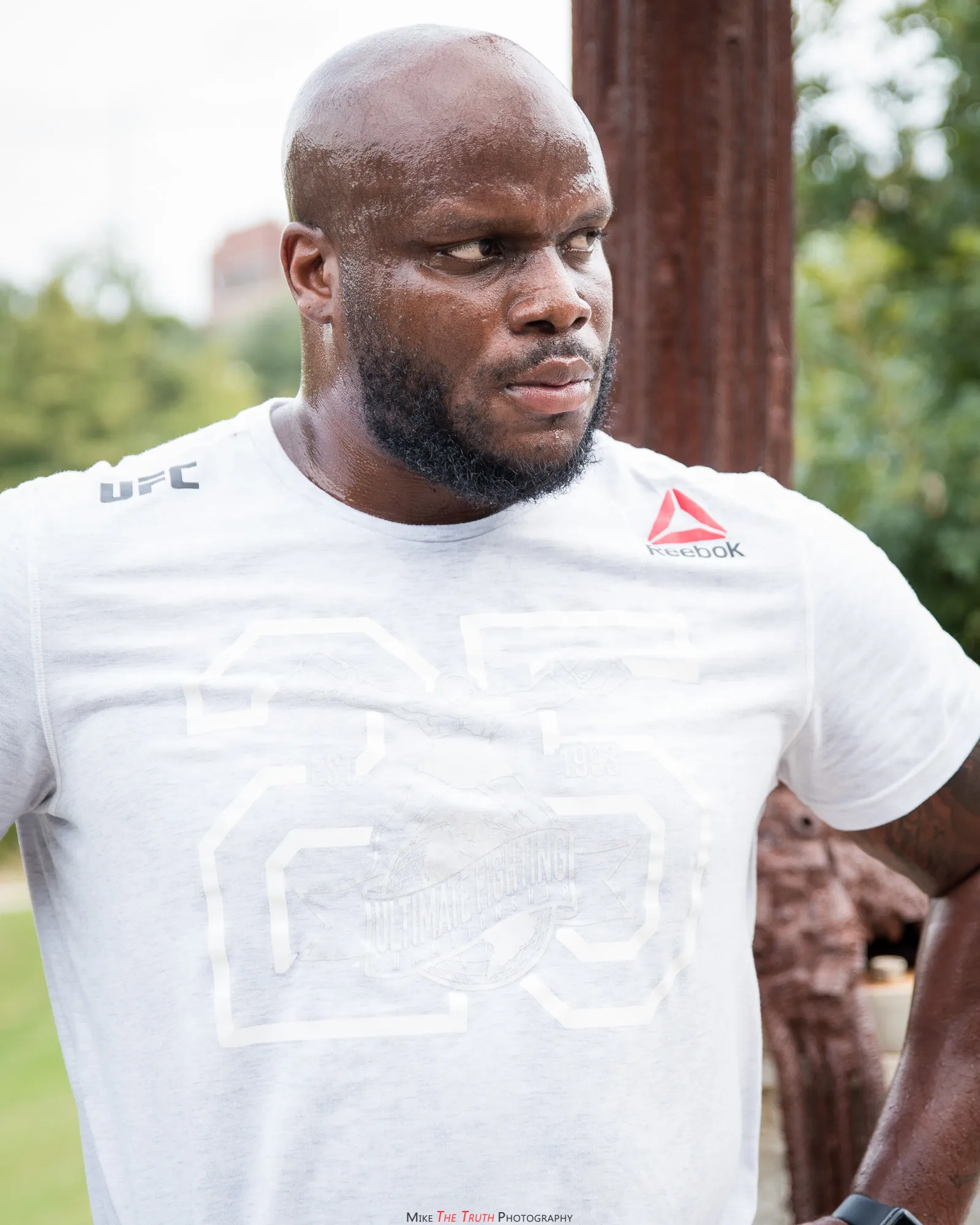 image_687eef73e1d8f Dave Chappelle's Finger Pointing and Derrick Lewis' Fist: What Message Are They Sending?