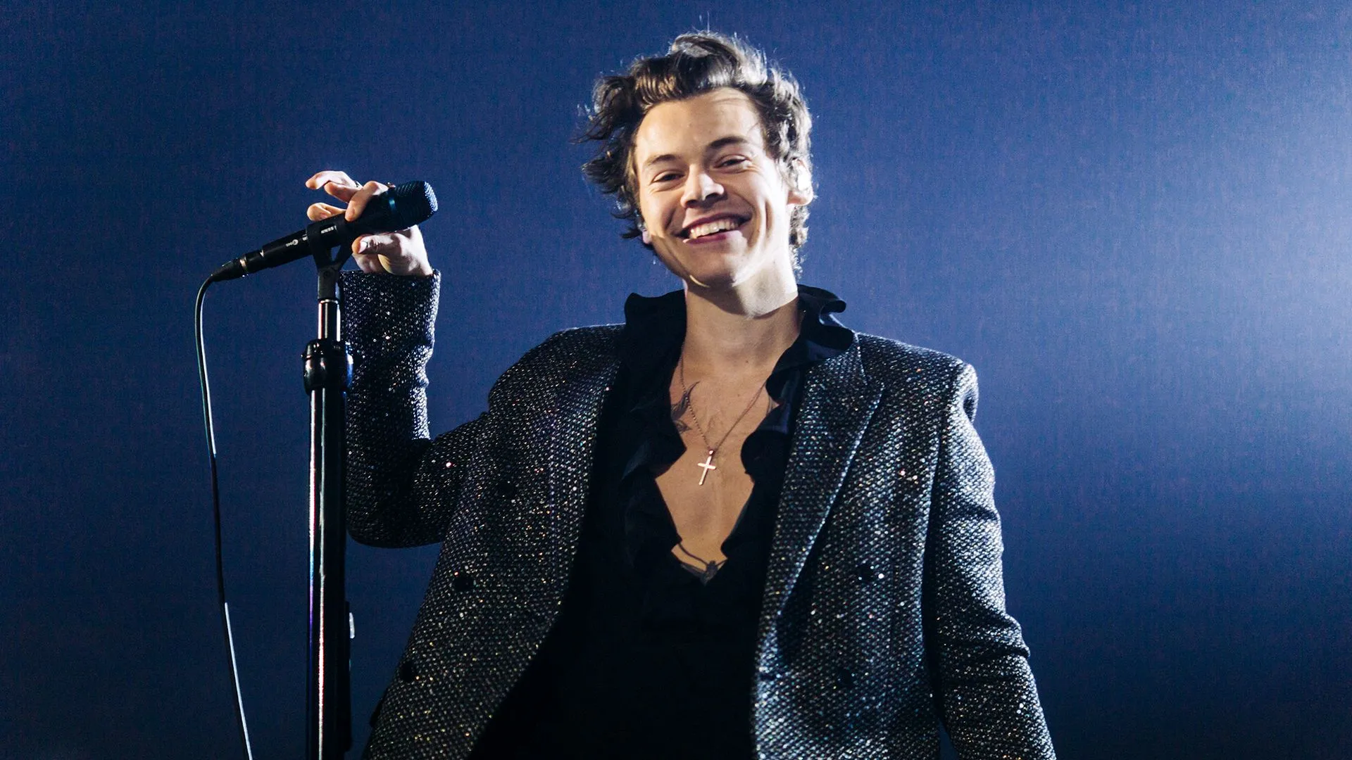 image_687f0836692f8 You Won’t Believe How Much Harry Styles Makes in a Day – His New Spot on the Rich List Will Shock You!
