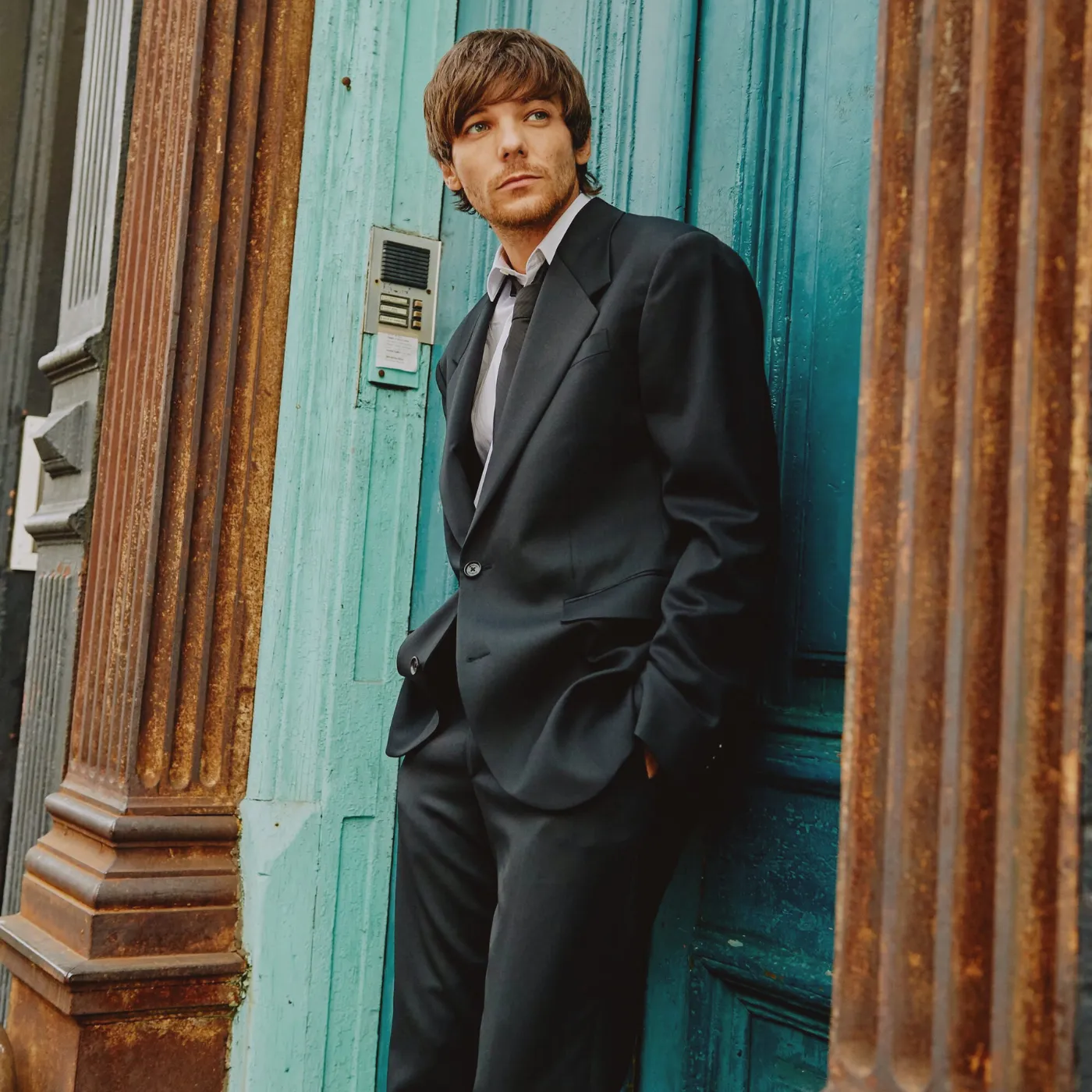 image_687f2e13ae9dc Swifties Never Noticed the Hidden Tribute to Louis Tomlinson in ‘Last Kiss’