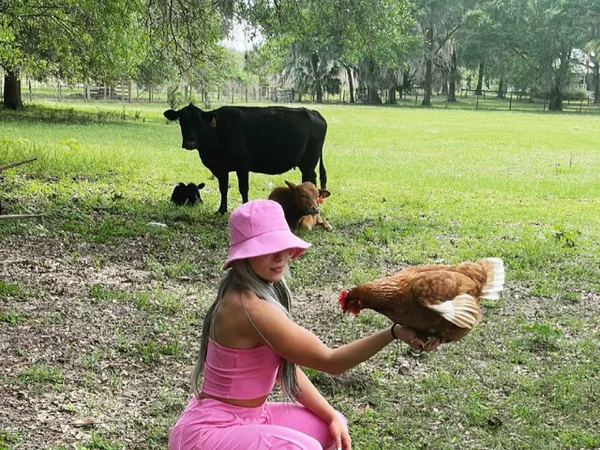 image_687f36451d243 "Liv Morgan and the Secret Romance with Bray Wyatt’s Brother – The Couple Who Nearly Quit WWE to Raise Goats and Grow Vegetables!