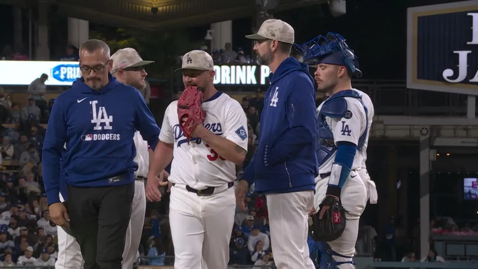 Why Does Kirby Yates Look Lost Between Pitches? Experts Sound Off