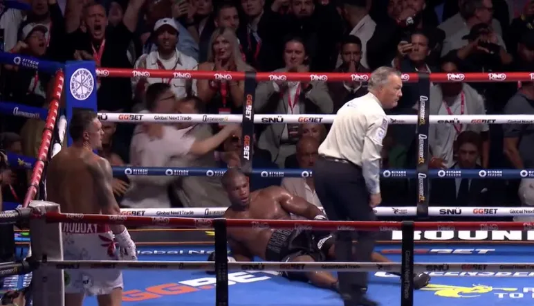 image_687f4a249599c Arriving Late, Partying, and Collapsing – Dubois' Bitter Story Before Usyk